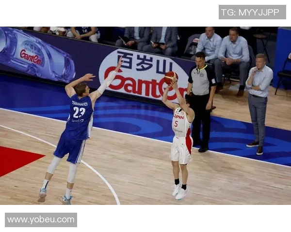 篮球十佳球集锦 每一秒都充满惊艳瞬间与无限激情